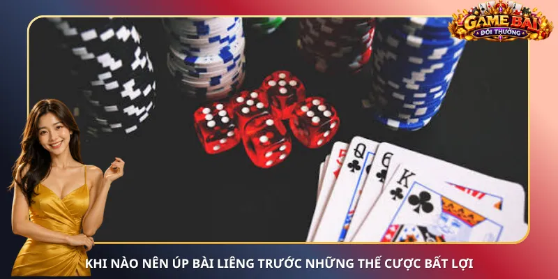 Khi nào nên úp bài Liêng trước những thế cược bất lợi